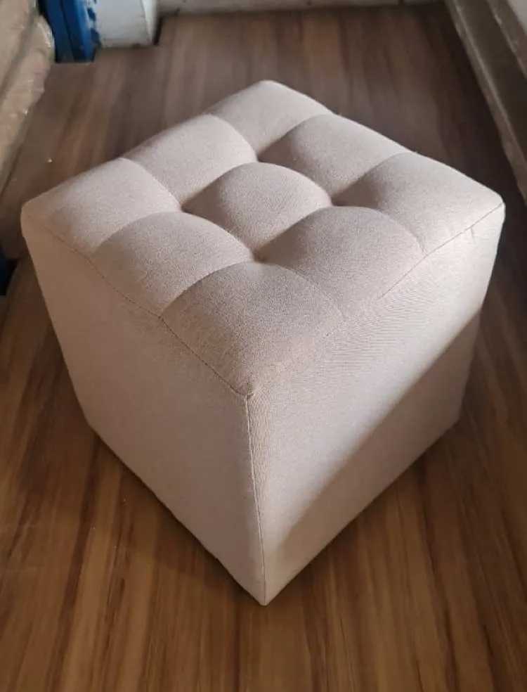 Puff Decorativo Quadrado Linho 01 Bege Idealle — Linho - Bege 01