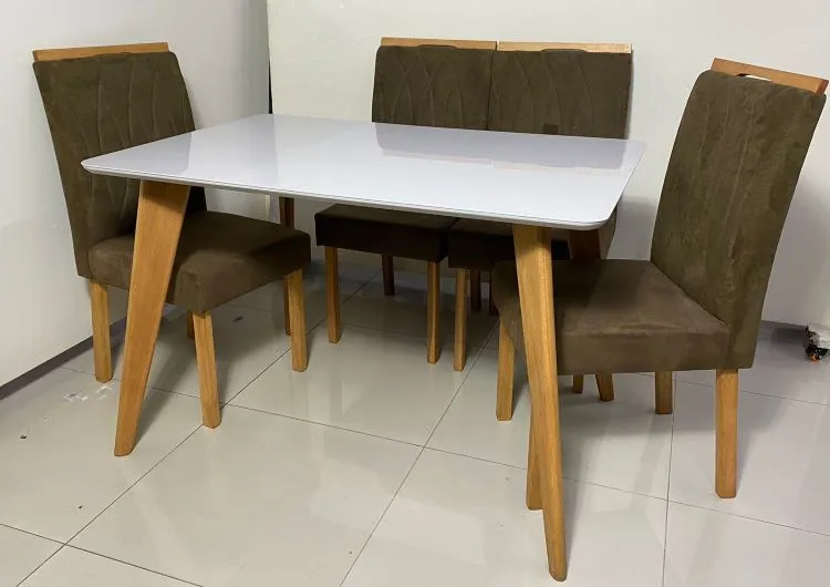 Kit com 2 Cadeiras 01 com Bordado 07 Veludo Cinza 148 Carvalho Decor — Mesa Jade 90x90 - Imbuia Mel/Off White