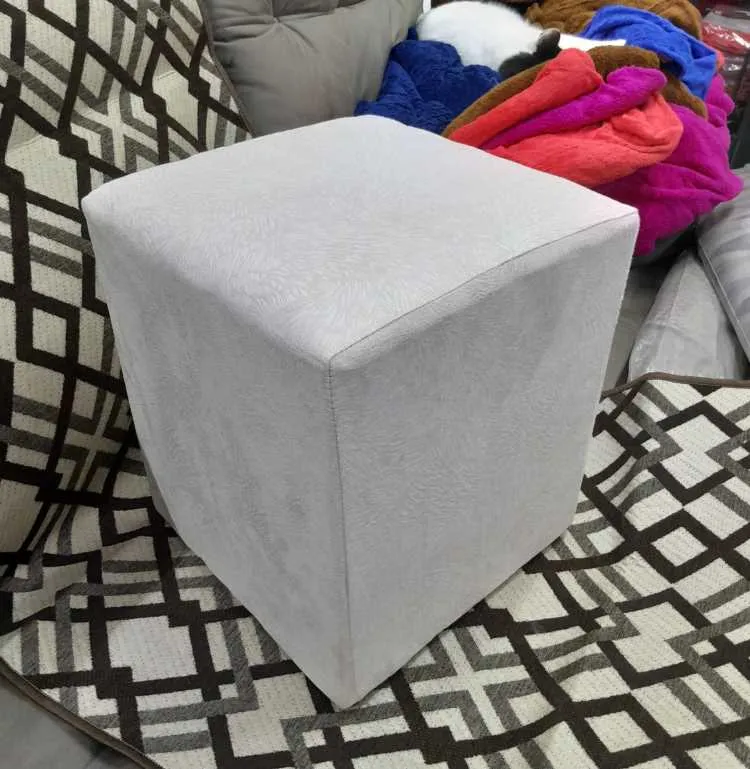 Puff Quadrado 37x35x35 Veludo Suede Azul Marinho Liso AL Moveis — Veludo Suede - Bege Claro