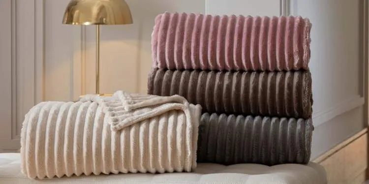 Cobertor Queen London 220x240 Corttex — Cores Sortidas: Bege/Cinza/Rose/Taupe