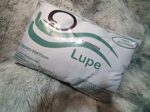 Travesseiro Lupe 50x70 100 Poliester Fibra Siliconada JFA